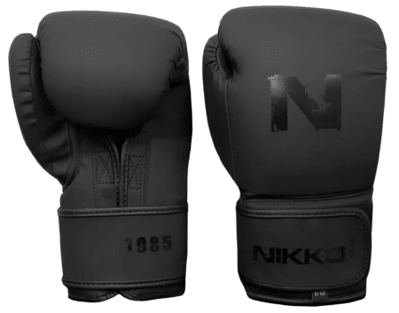 Nikko Bokshandschoenen Black Widow